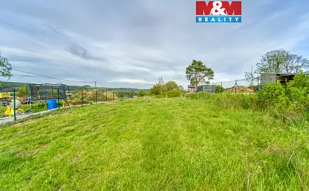 Prodej stavebního pozemku 2 006 m², K Panholci, Plasy, okres Plzeň-sever