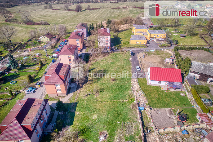 Prodej stavebního pozemku 700 m² — photo 3
