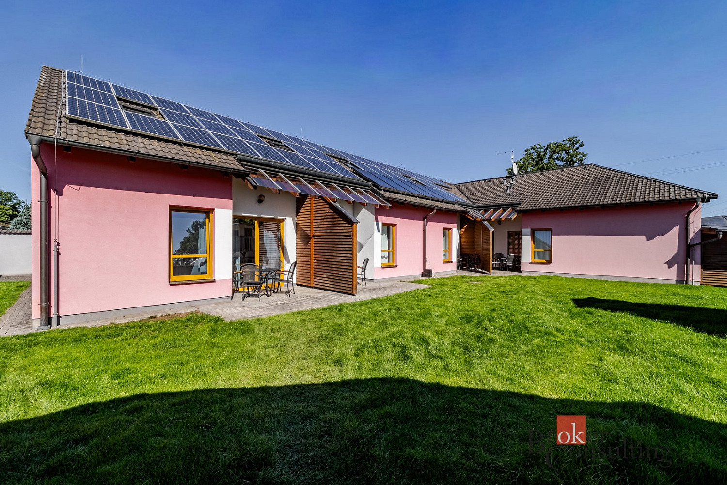 Prodej komerčního objektu (jiného typu) 400 m² – fotografie 2