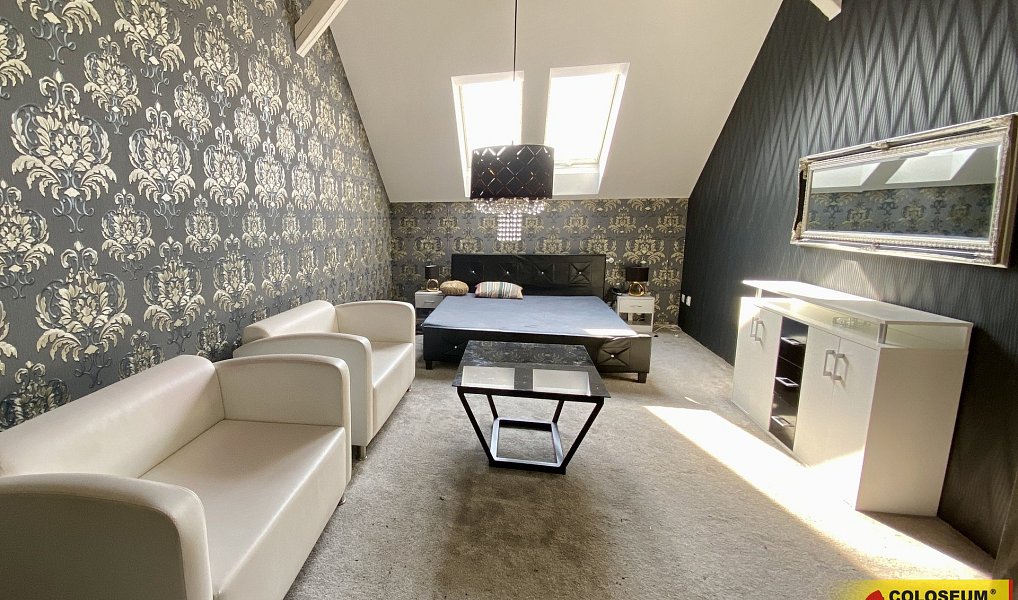 Pronájem ubytovacího objektu 292 m², Hodonín – fotka 1 z 11