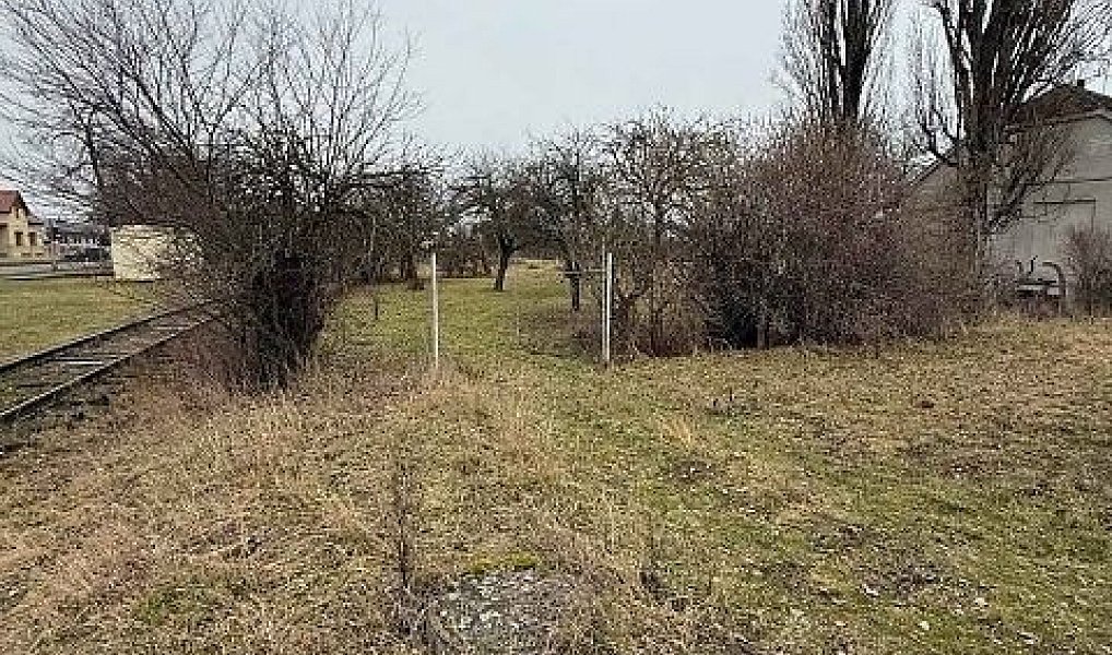 Prodej komerčního pozemku 2 505 m², Městec Králové – náhled fotky 8