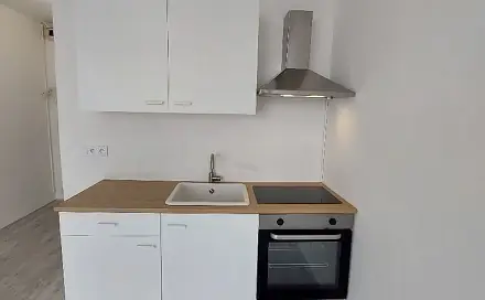 Pronájem bytu 1+kk 22 m², M. G. Dobnera, Most