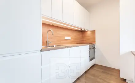 Pronájem bytu 2+kk 52 m², Devonská, Praha 5 - Hlubočepy