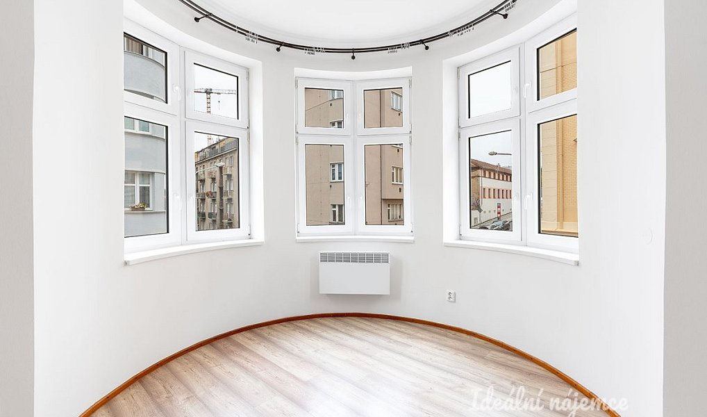 Pronájem bytu 2+1 52 m², Praha – náhled fotky 11