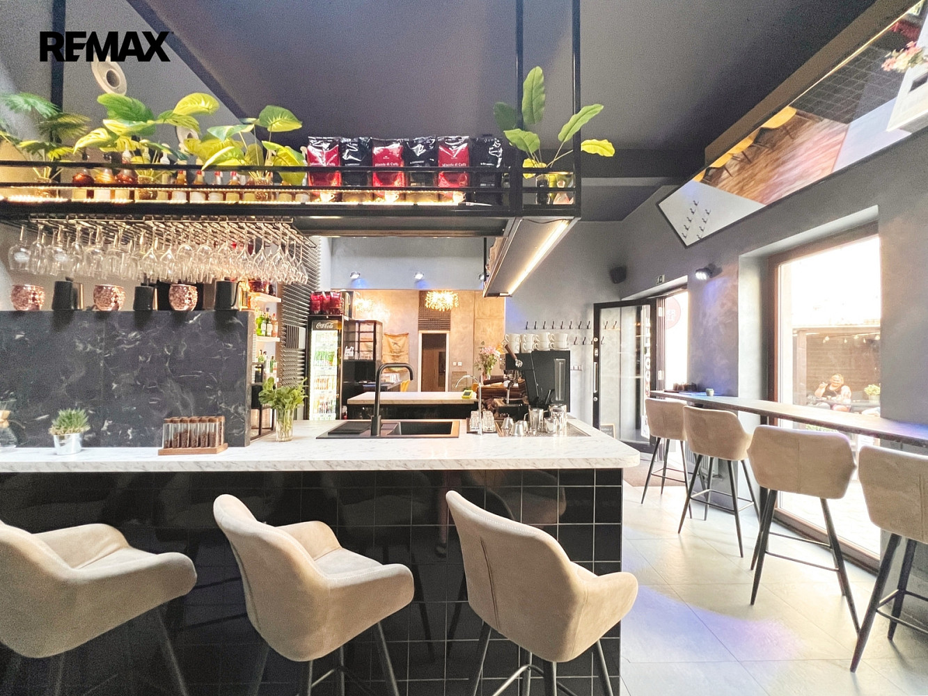 Pronájem komerčního objektu (jiného typu) 72 m² — photo 5