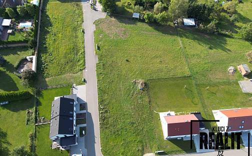 Prodej stavebního pozemku 967 m², U Hřiště, Červený Újezd, okres Praha-západ