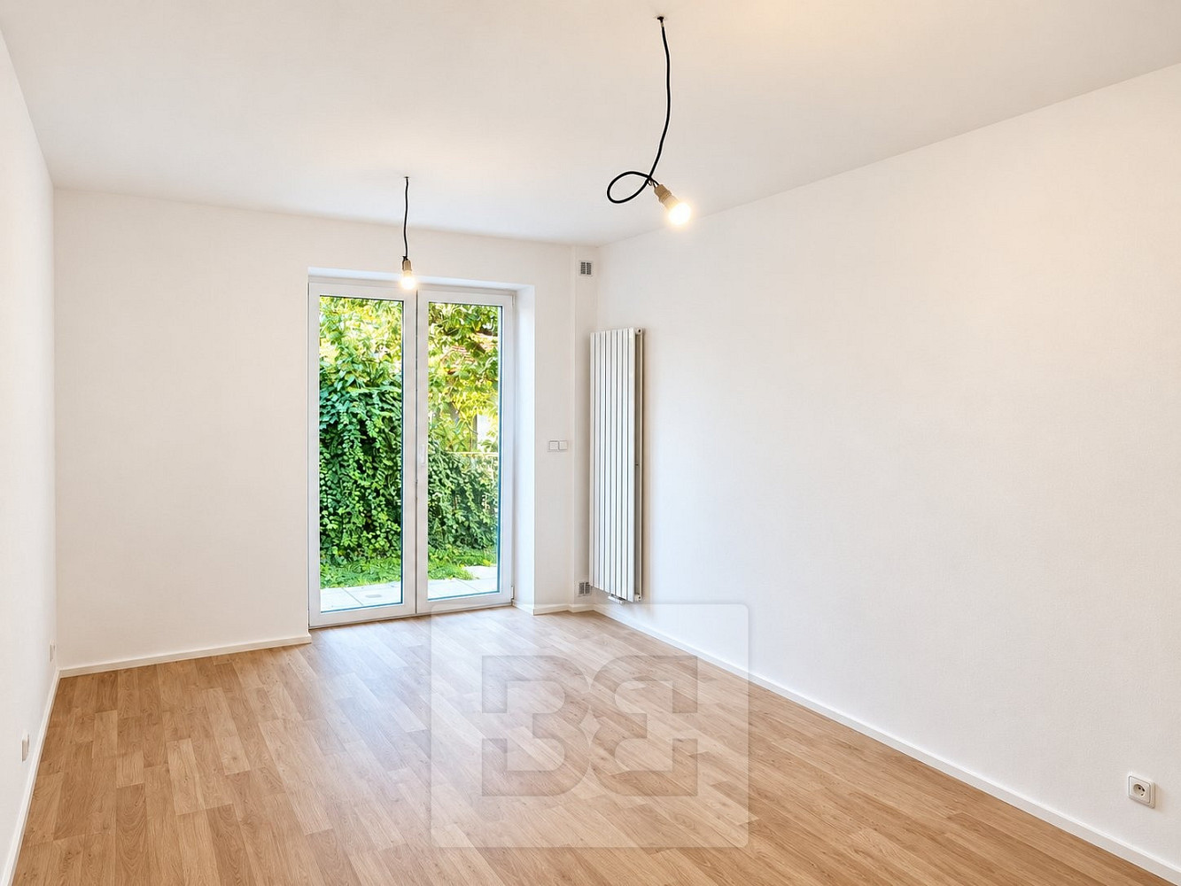 Pronájem bytu 1+kk 22 m² – fotografie 2
