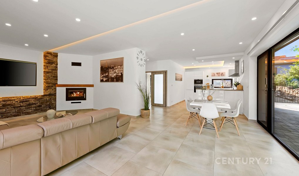 Prodej domu 140 m² s pozemkem 599 m², Čebín – náhled fotky 10