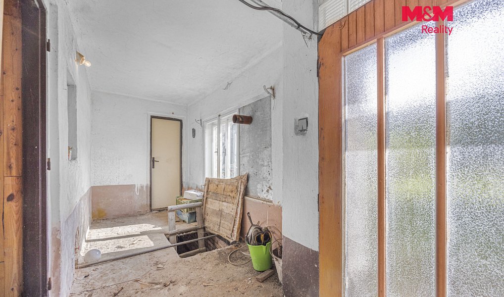 Prodej domu 160 m² s pozemkem 1 403 m², Šárovcova Lhota – náhled fotky 8