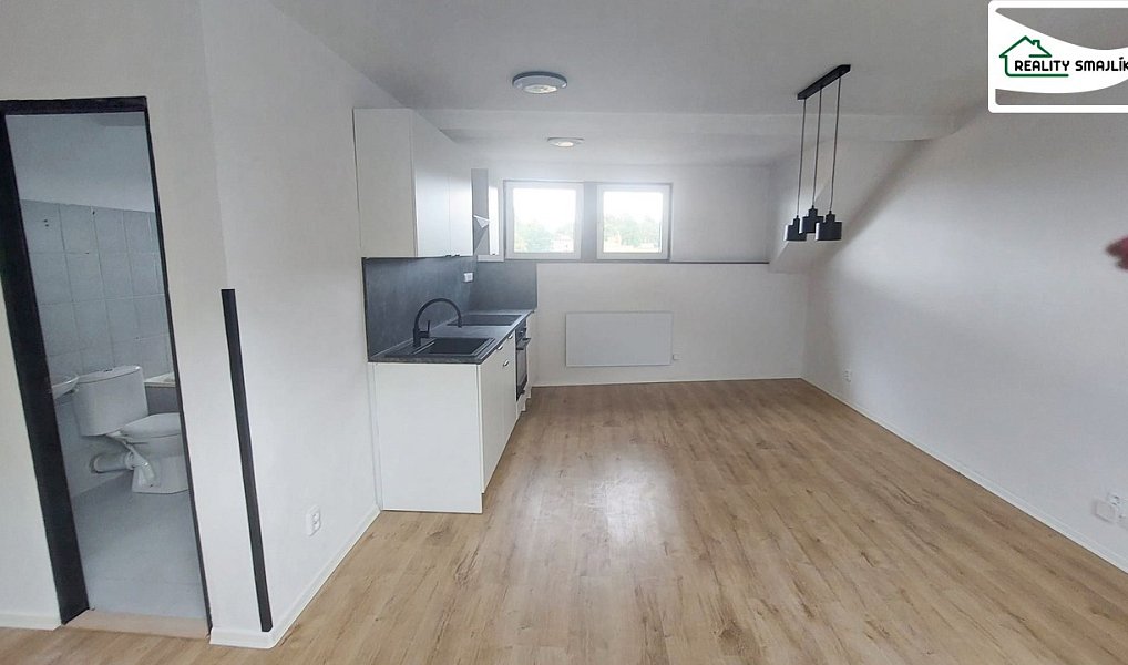 Pronájem bytu 2+kk 65 m², Luby – náhled fotky 2