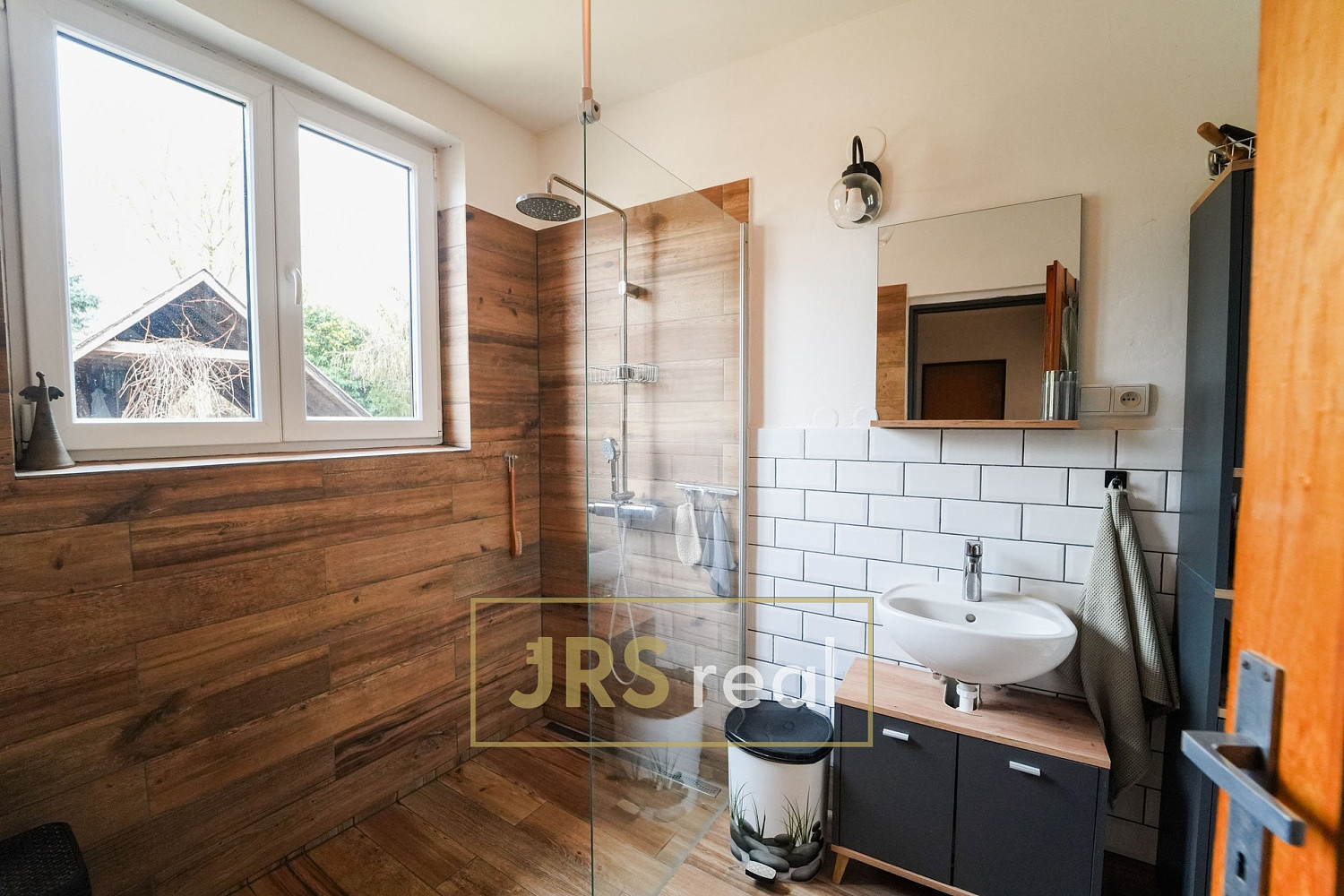 Prodej nájemního domu, činžáku 295 m² — photo 4