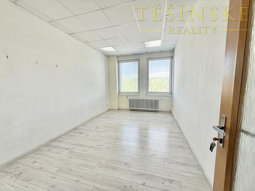 Pronájem kanceláře 11 m² – fotografie 2