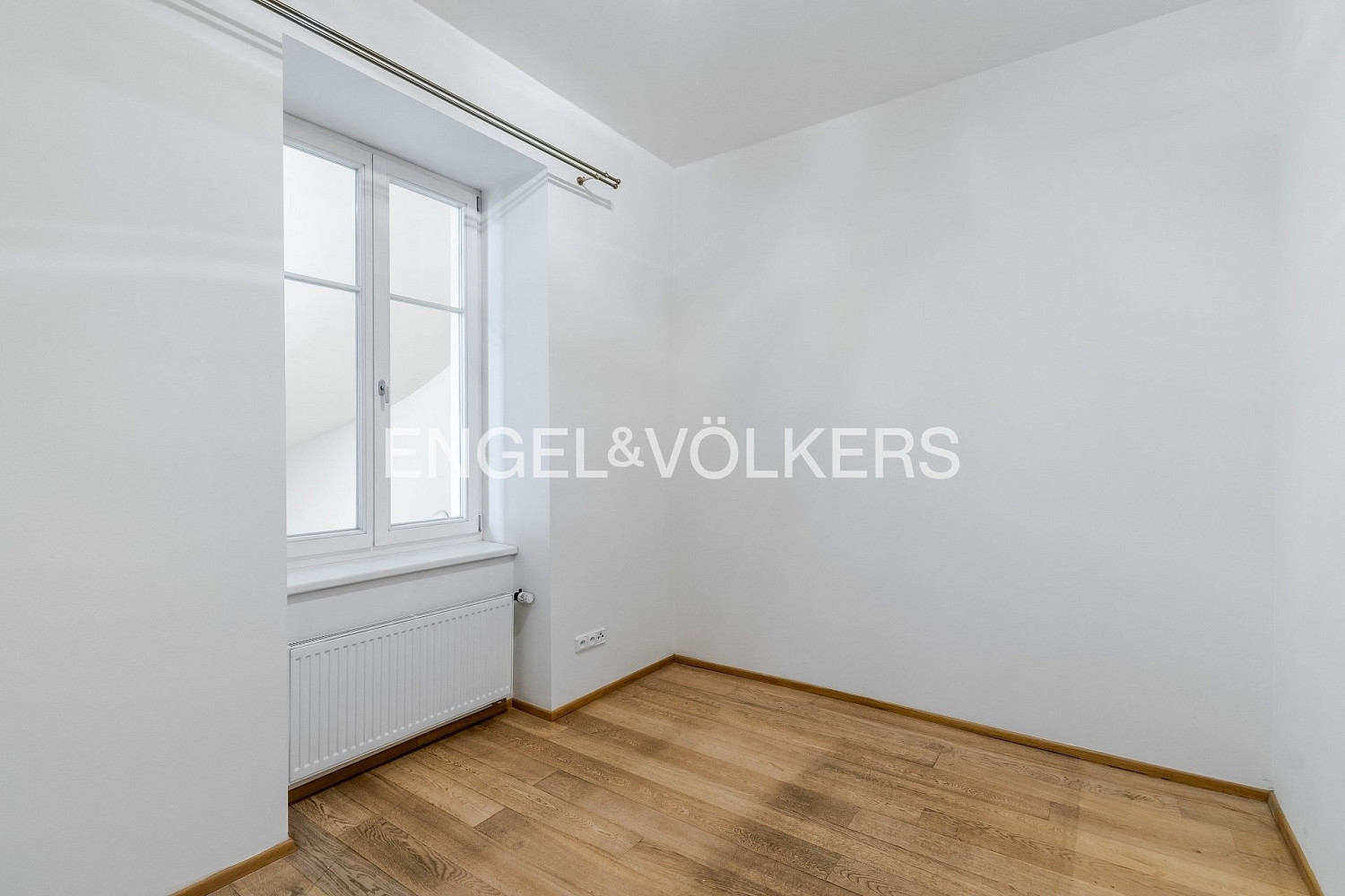 Pronájem bytu 3+kk 76 m² – fotografie 4