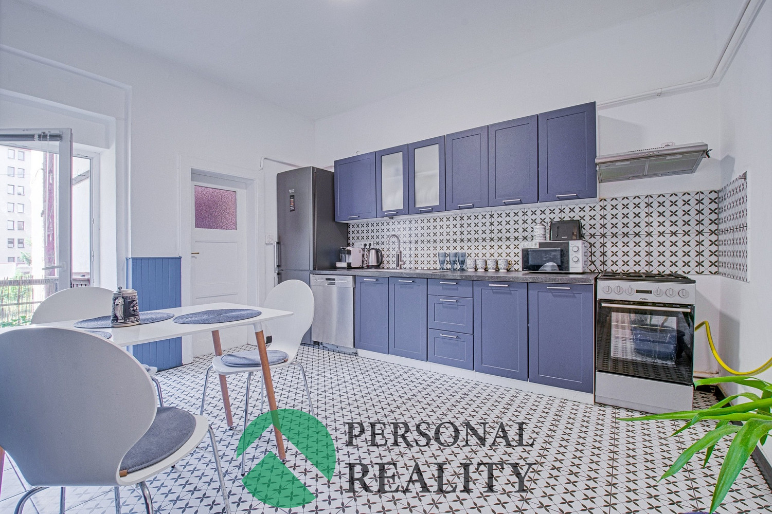Pronájem bytu 3+1 94 m² – fotografie 2