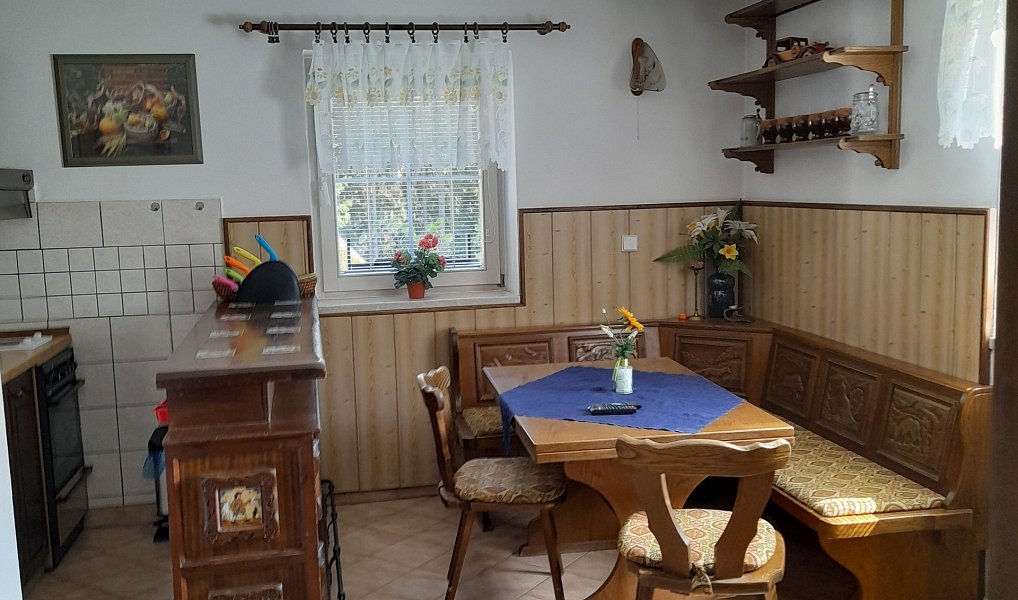 Prodej ubytovacího objektu 970 m², Horní Vltavice – náhled fotky 4