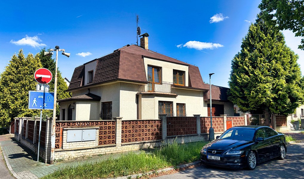 Prodej domu 184 m² s pozemkem 505 m², Praha – náhled fotky 33