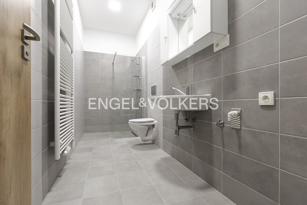 Pronájem bytu 1+kk 42 m² — photo 4
