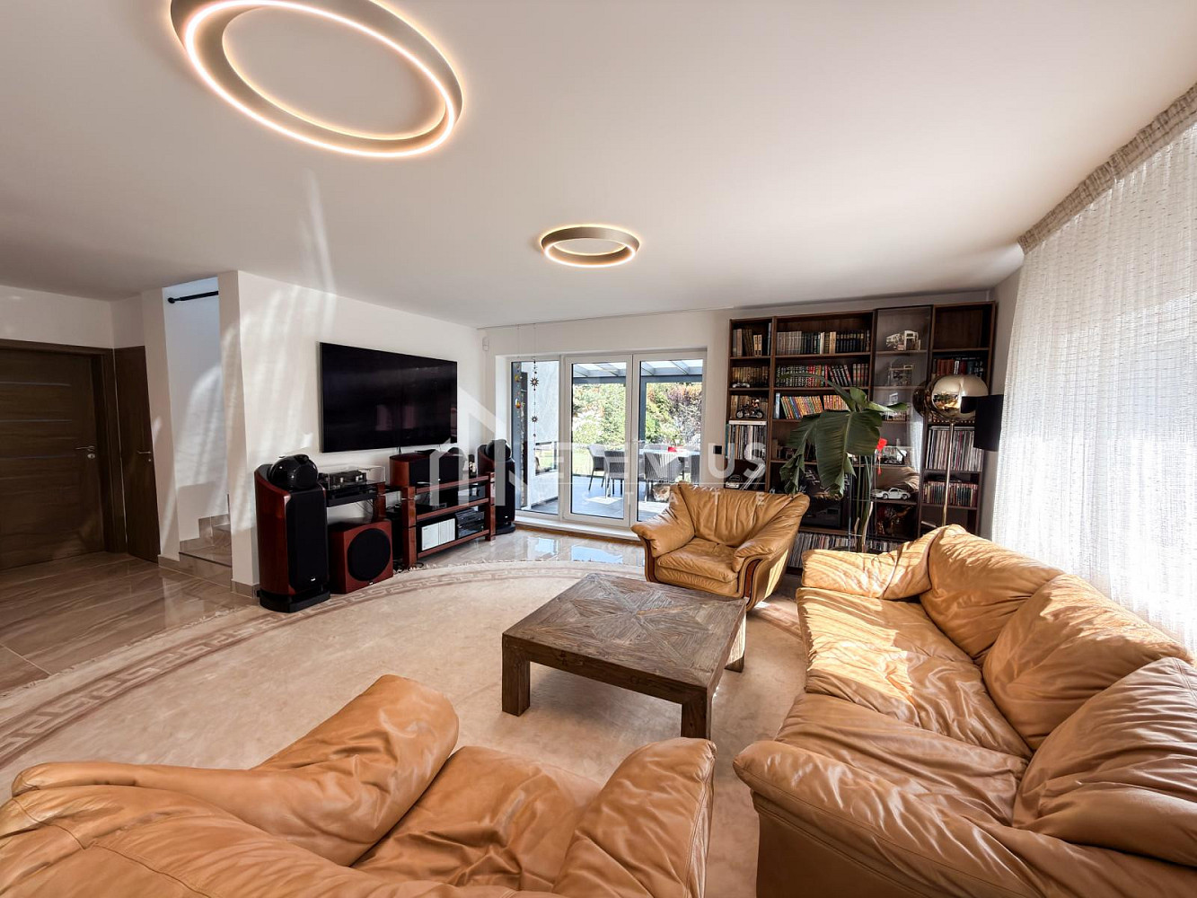 Prodej domu 307 m² s pozemkem 1 005 m² — photo 4