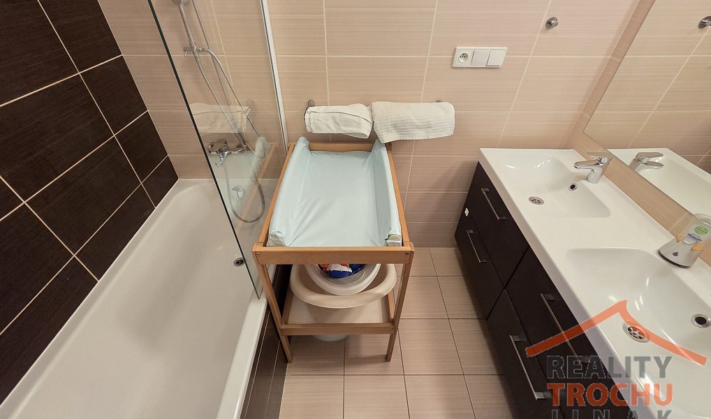 Prodej bytu 3+kk 65 m², Lázně Bohdaneč – náhled fotky 13