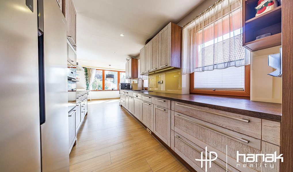 Prodej domu 262 m² s pozemkem 963 m², Olomouc – náhled fotky 8