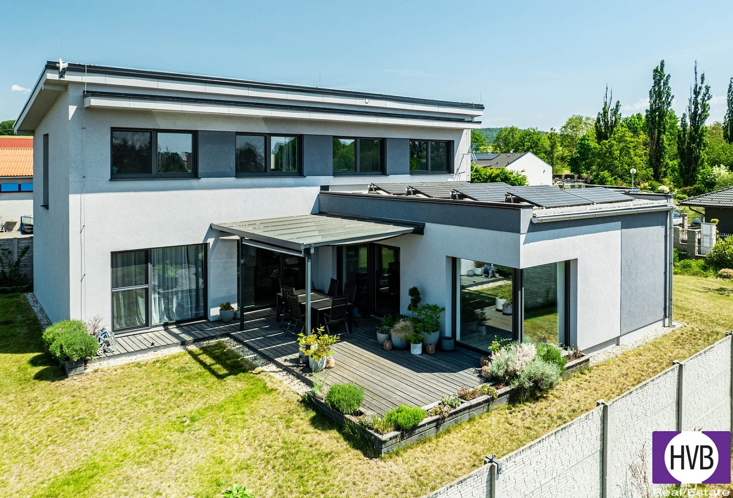 Prodej domu 207 m² s pozemkem 753 m²