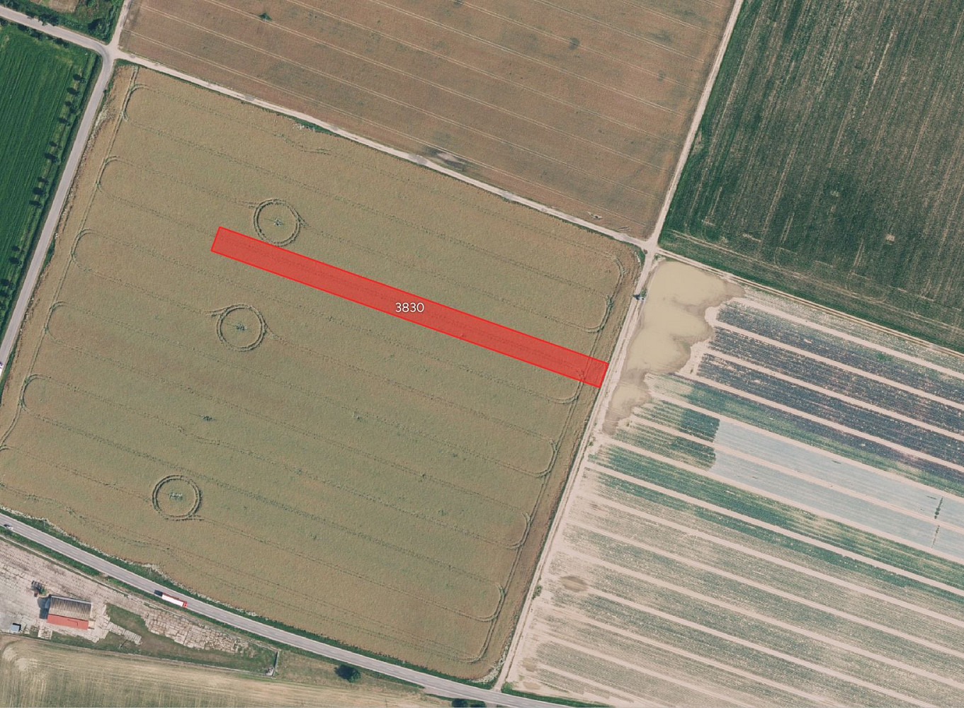 Prodej pole 3 990 m²