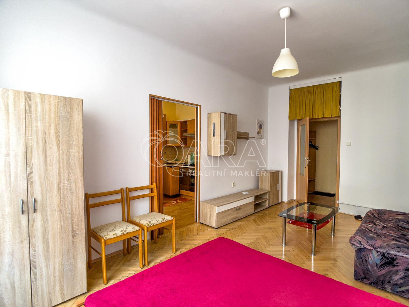Pronájem bytu 1+1 41 m² — photo 3