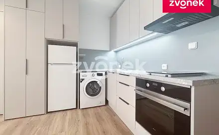 Pronájem bytu 1+kk 28 m², J. Jabůrkové, Otrokovice, okres Zlín