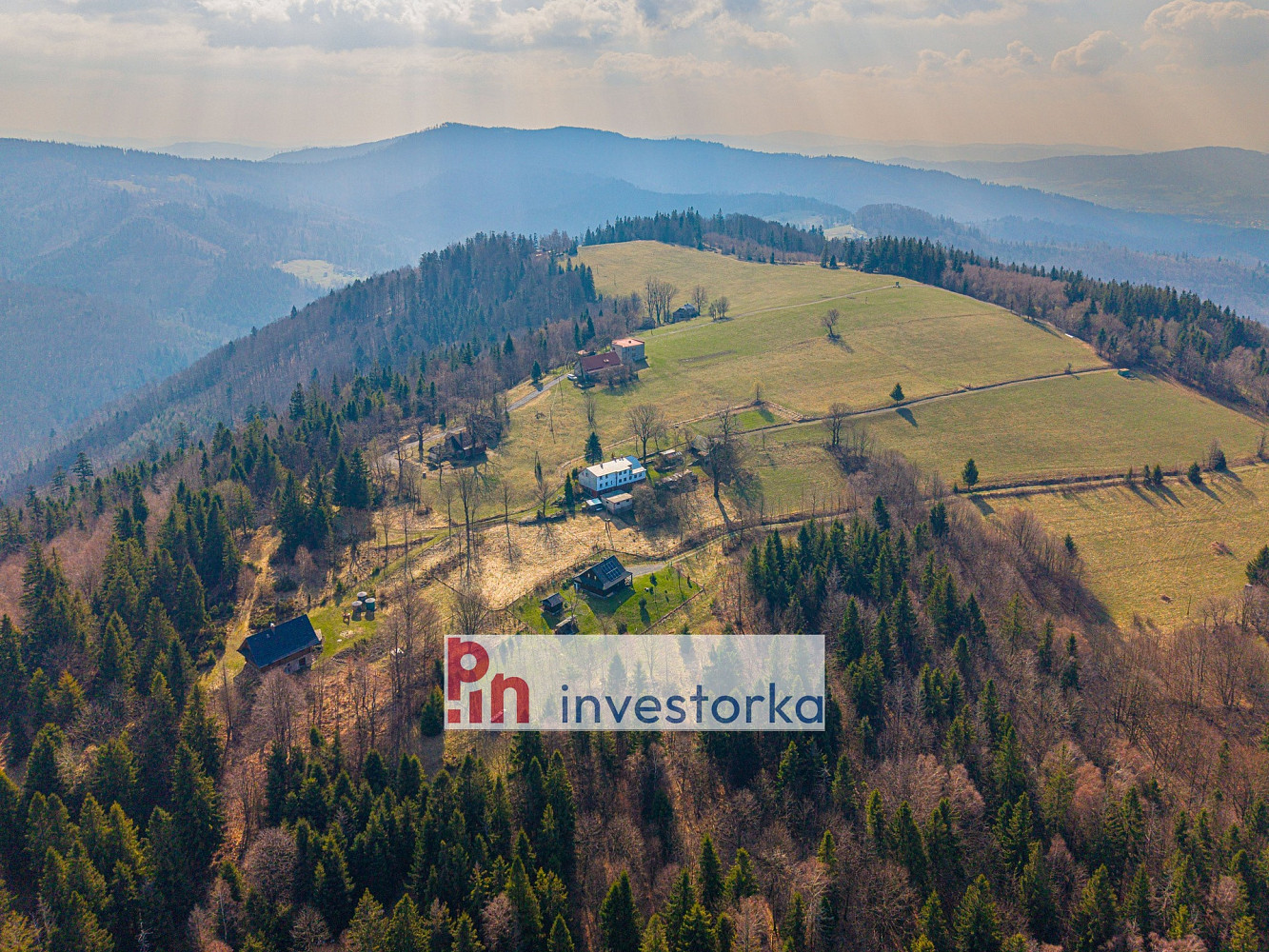 Prodej domu 220 m² s pozemkem 51 707 m² — photo 3