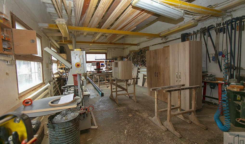 Prodej výrobních prostor 255 m², Lahošť – náhled fotky 14