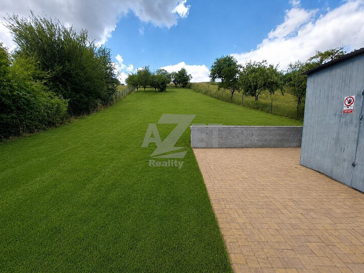 Prodej stavebního pozemku 1 266 m² – fotografie 5