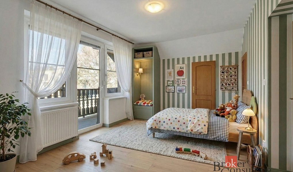 Prodej domu 258 m² s pozemkem 1 347 m², Praha – náhled fotky 25