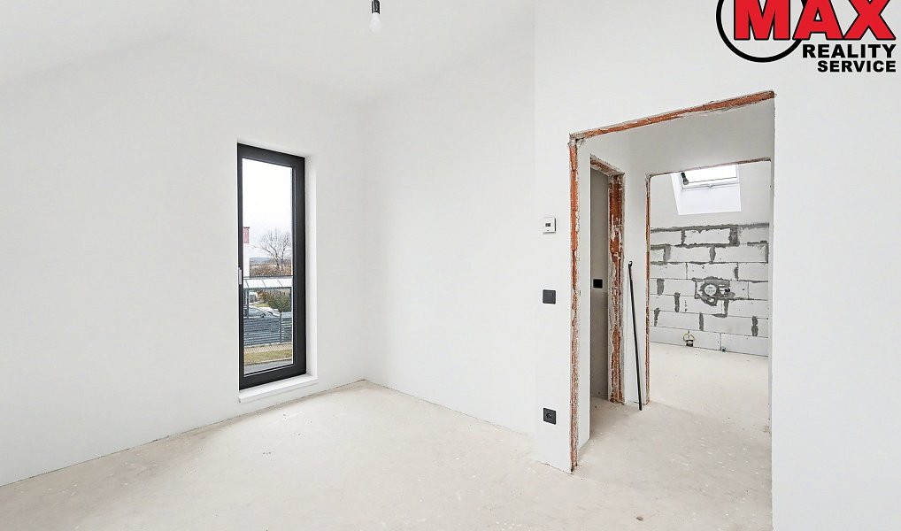 Prodej domu 181 m² s pozemkem 805 m², Vysoký Újezd – náhled fotky 18