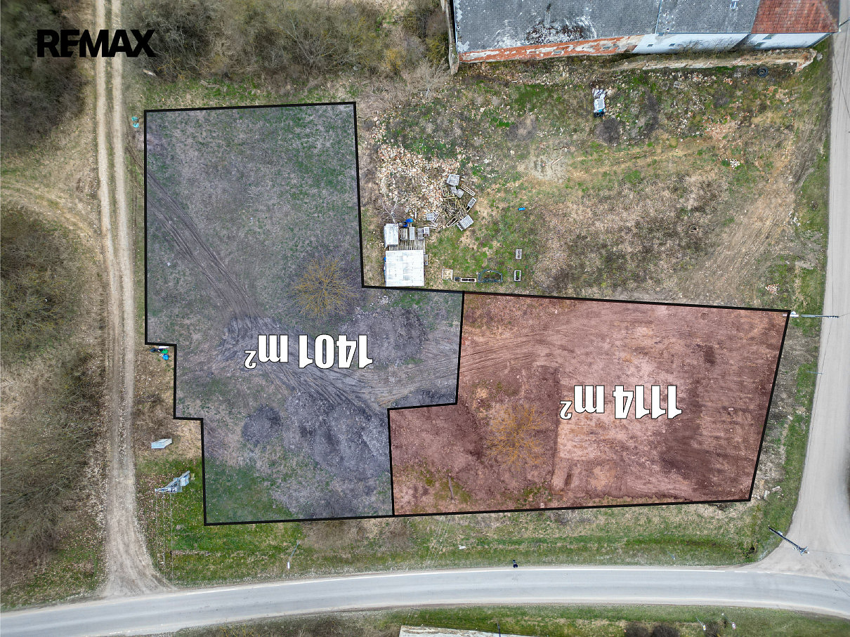 Prodej stavebního pozemku 1 114 m² – pohled 5
