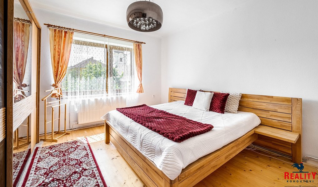 Prodej domu 240 m² s pozemkem 1 844 m², Vranov – náhled fotky 10