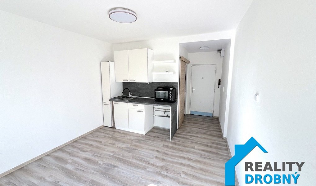 Prodej bytu 1+kk 19 m², Děčín – náhled fotky 4