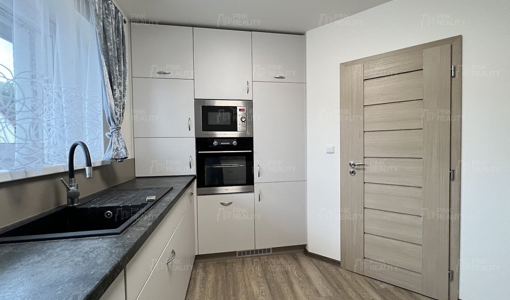 Prodej domu 187 m² s pozemkem 1 358 m², Kvasiny – náhled fotky 5