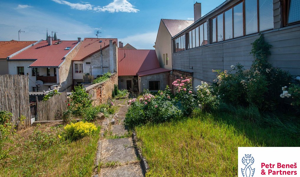 Prodej domu 189 m² s pozemkem 450 m², Rakovník – náhled fotky 30