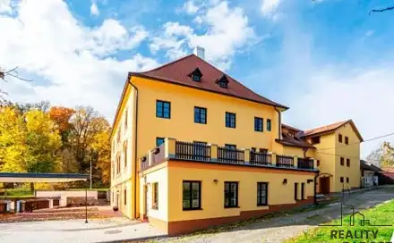 Prodej ubytovacího objektu 744 m², Chvalšinská, Český Krumlov - Latrán