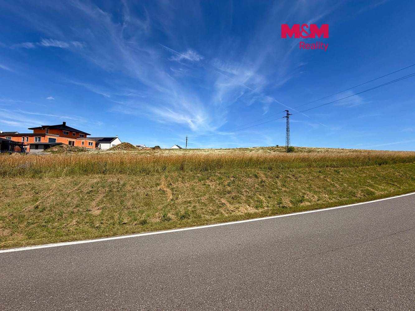 Prodej stavebního pozemku 2 023 m²