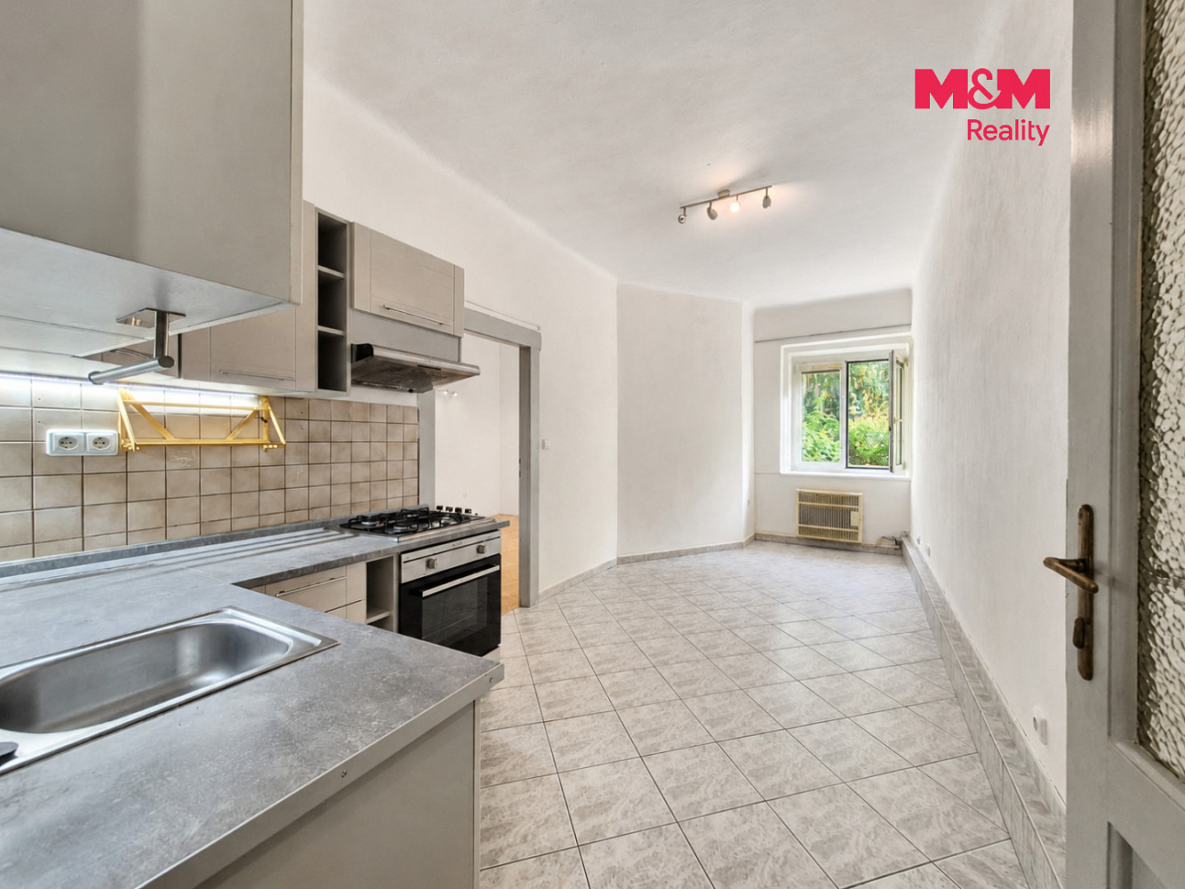 Pronájem bytu 2+kk 45 m² — photo 2