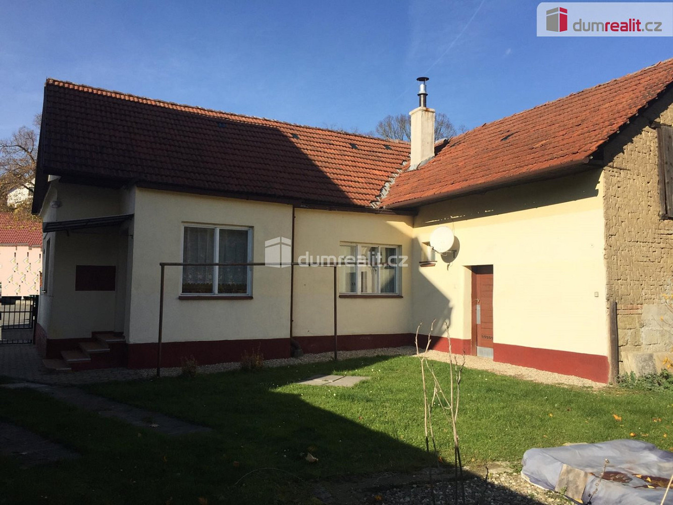 Pronájem domu 74 m² s pozemkem 218 m²