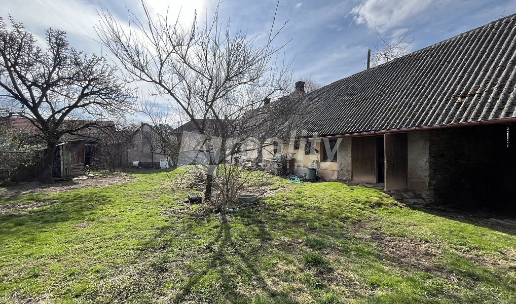 Prodej domu 149 m² s pozemkem 1 346 m², Vlkaneč – náhled fotky 4