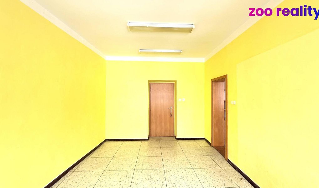 Pronájem obchodních prostor 320 m², Kadaň – náhled fotky 8