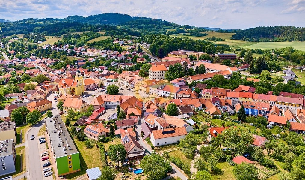 Prodej výrobních prostor 930 m², Vlachovo Březí – náhled fotky 30