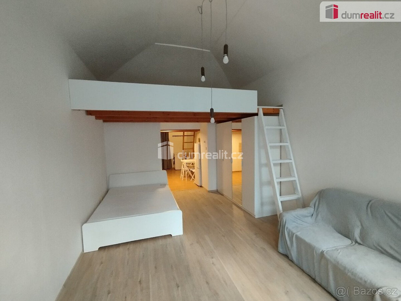 Pronájem bytu 2+kk 34 m² — photo 4