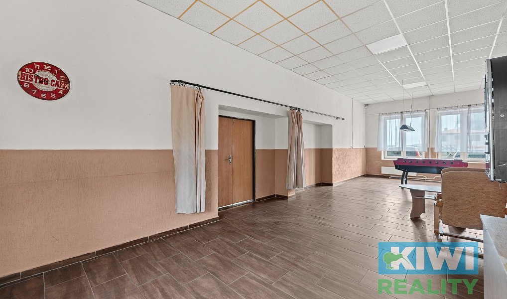 Prodej restaurace 638 m², Petřvald – náhled fotky 15