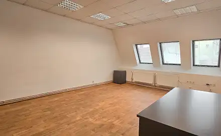 Pronájem kanceláře 29 m², Krupská, Teplice