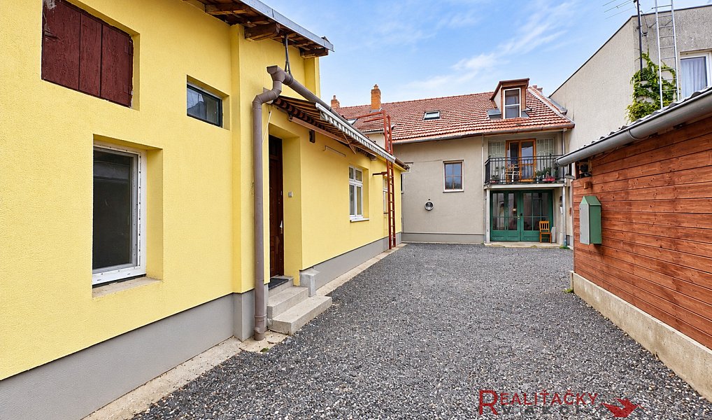 Prodej domu 363 m² s pozemkem 779 m², Břeclav – náhled fotky 29