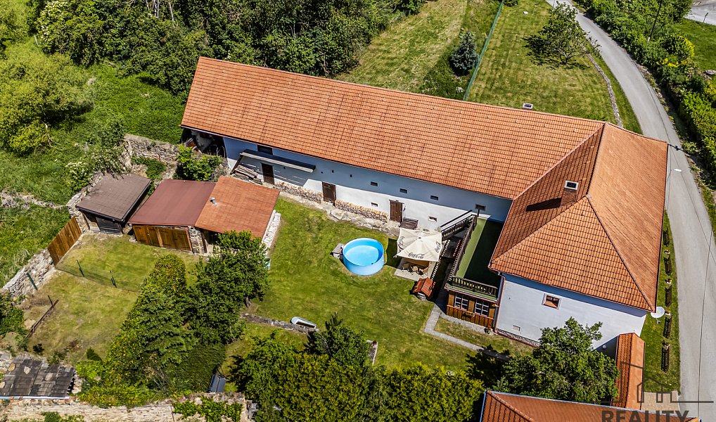 Prodej domu 557 m² s pozemkem 1 437 m², Kájov – náhled fotky 3